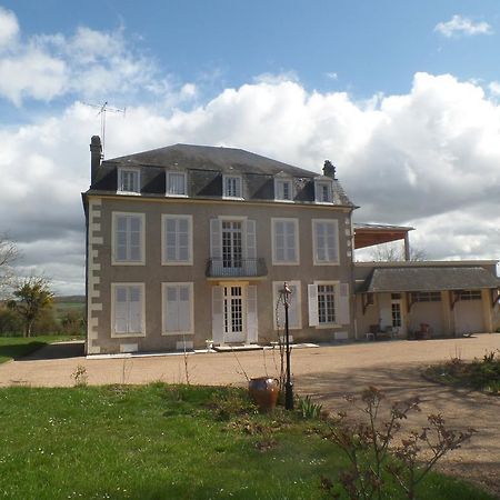 La Maison De Ma Tante Bed and Breakfast Pougues-les-Eaux Exterior foto
